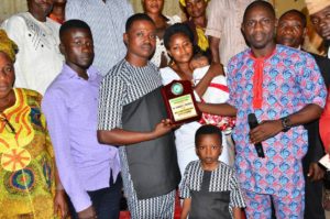 Omonijo receives award 