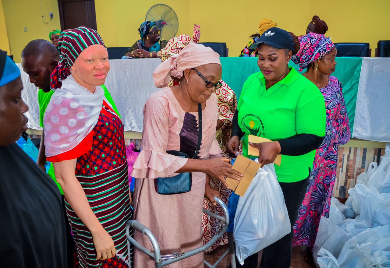 Osun Gov's wife To Muslims: Imbibe Lessons Of Ramadan By Extending Almsgiving To The Needy
