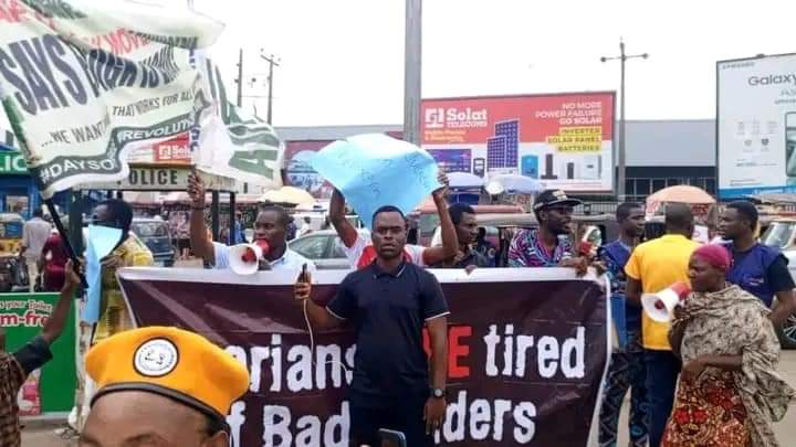 Police Arrest Governorship Candidate During #EndBadGovernance Protest