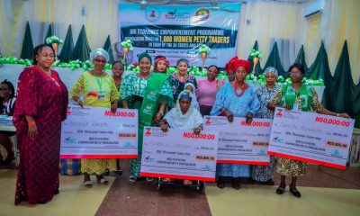 First Lady Empowers 1,000 Osun Women Petty Traders With N50,000 Each