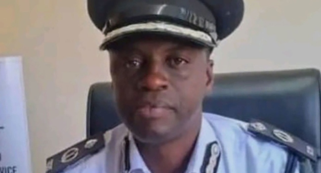 'Leave And Cross Over Into The New Year', Drunk Police Officer Releases 13 Suspects From Custody