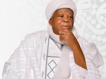 Makinde Celebrates Chief Imam Of Ibadan Sheikh Ajigbotomokekere At 90