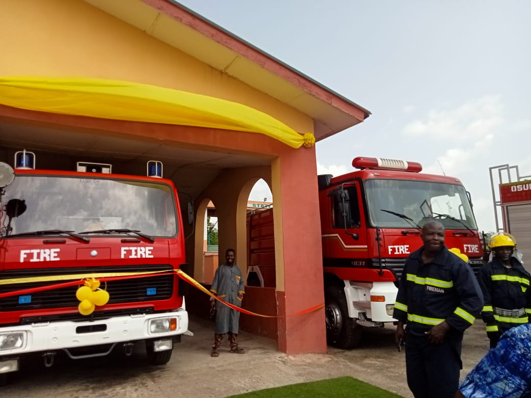 Adeleke Unveils three fire trucks for Osun Fire Service