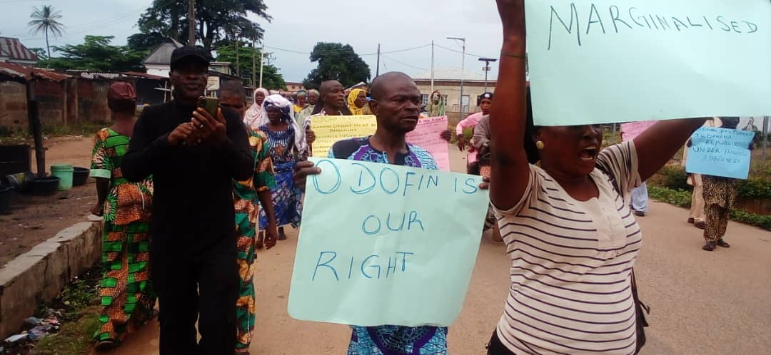 Osun: Protest Rocks Ileogbo Over ‘Illegal’ Installation Of Odofin By Monarch