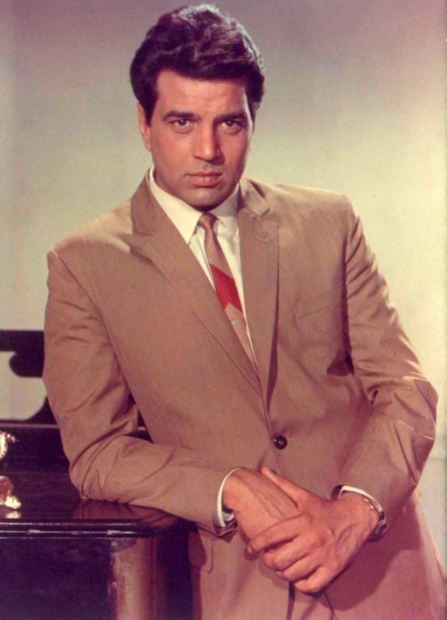 Bollywood Actor, Dharmendra Dies At 89