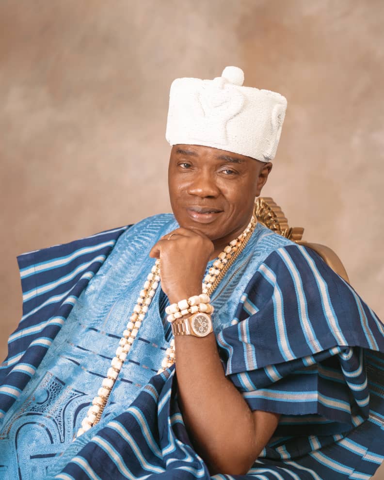 Adeyemi Eulogies Olumegbon On First Coronation Anniversary