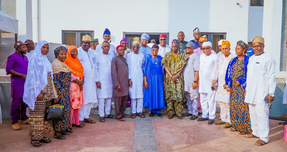 Oyetola Meets APC Elders, Intensifies Grassroots Engagements Ahead of 2026 Osun Governorship Poll