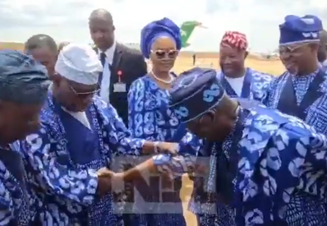 ‘A true Omolúàbí’: President Tinubu’s Respectful Bow To Obasanjo Captivates Nigerians