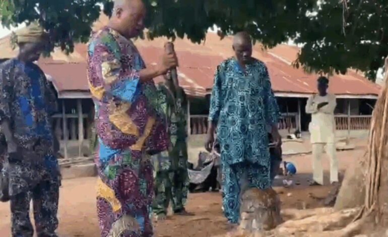 Oyo Kidnapping: Esin-Ele Leaders Go Spiritual