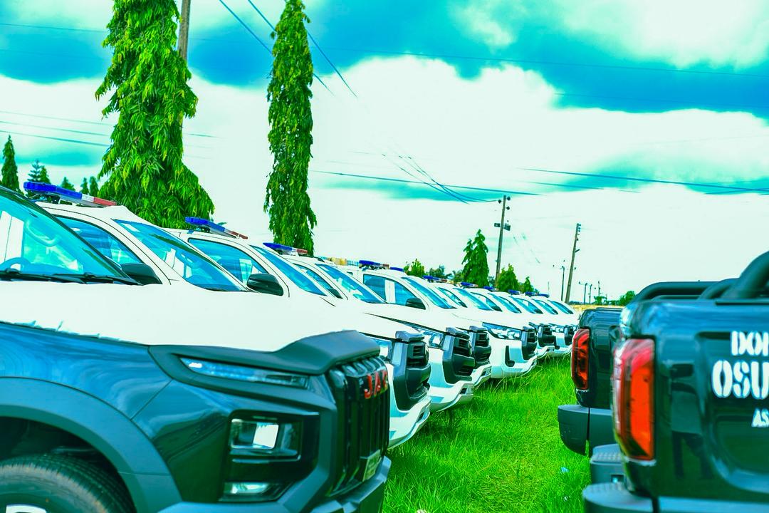 Osun ALGON Donates Operational Vehicles To Security Agencies