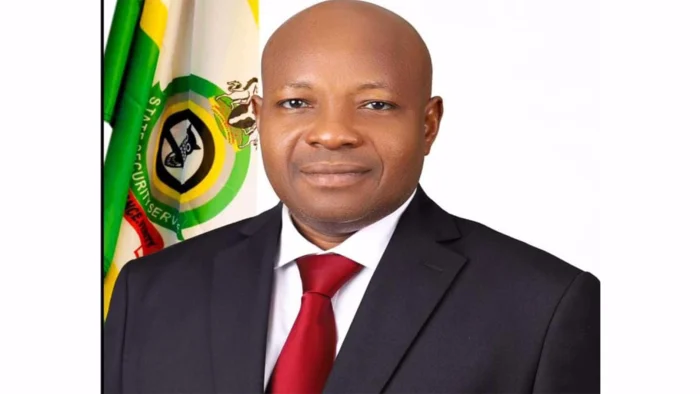 DSS DG Bags NUJ Man Of The Year Award