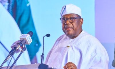 FG Vows To Secure Release Of Nigerians In Captivity