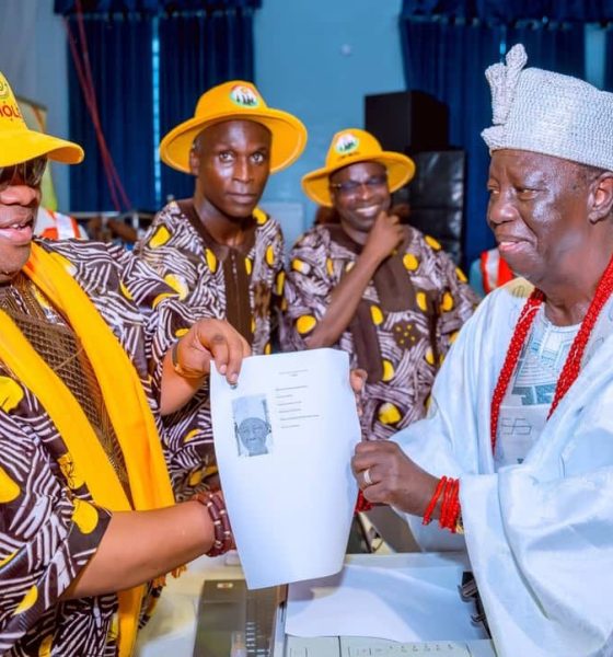 NewsAdeleke Enrols Osun Traditional Rulers, Queens In State Health Insurance Scheme
