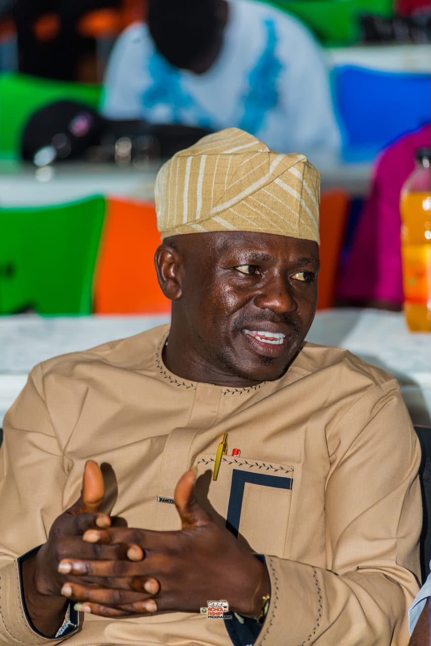 Beyond “Fake News”: A Call For Conceptual Precision In Media And Communication Discourse By Olanihun Sunday Zechariah 