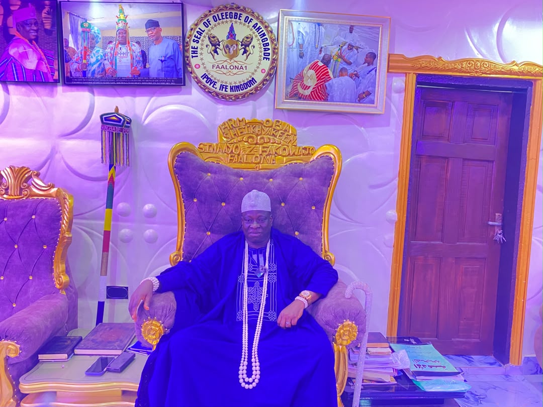 Ọlẹẹgbẹ of Akingbade Ipoye Ife Kingdom, His Royal Majesty, Oba Abdul Yakeen Zakariyah Fakowajo Adekayaoja