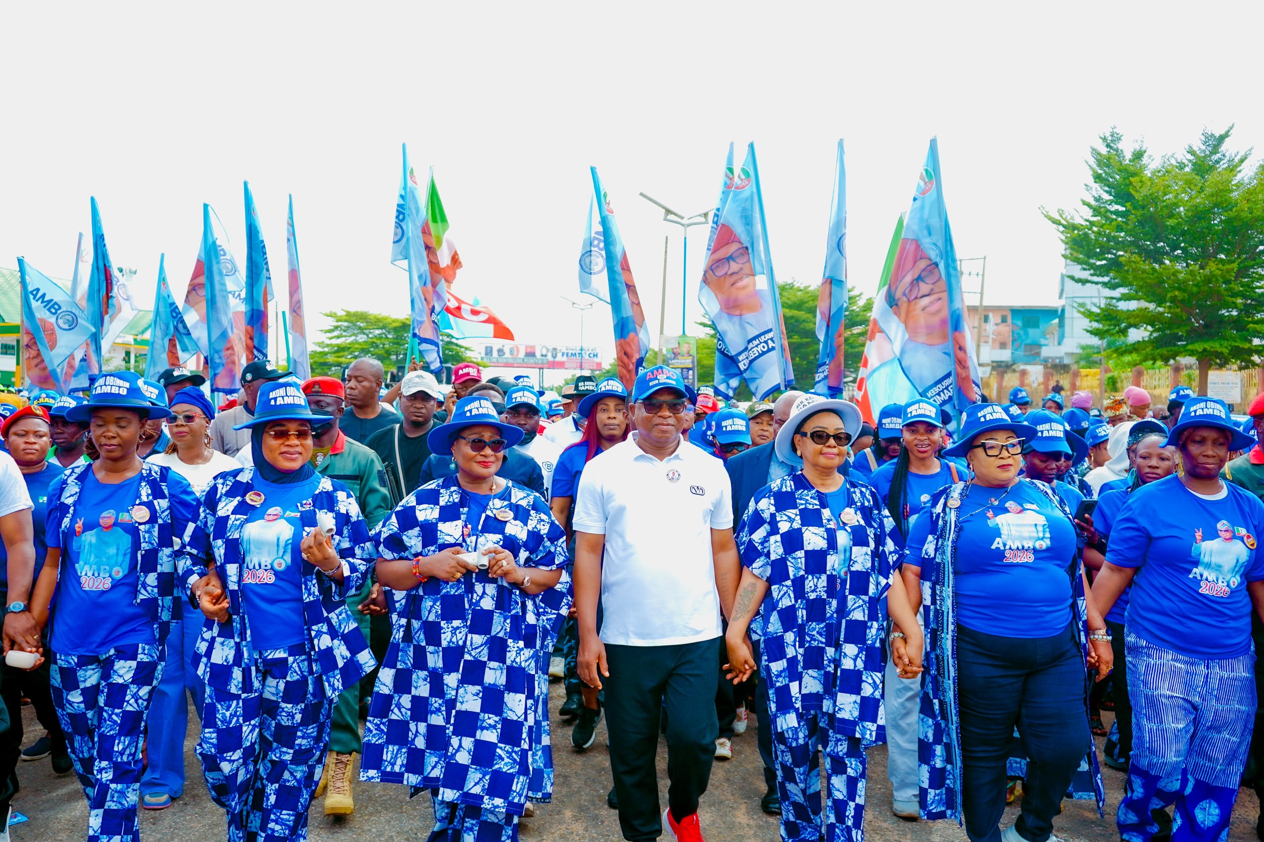 Osun 2026: Kafayat Oyetola Leads APC Women, Akoni Obinrin On Victory Walk For AMBO
