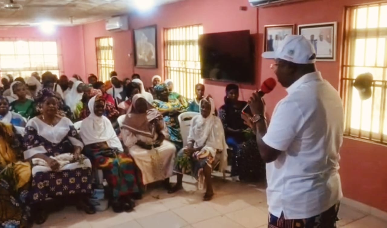 Osun Election: Traders endorse AMBO, laud K-RAD