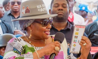Osun 2026: Ex-Firstlady, AMBO’s Wife, Ex-deputy Gov Take APC Campaign To Osun Markets, Seek Traders' Support