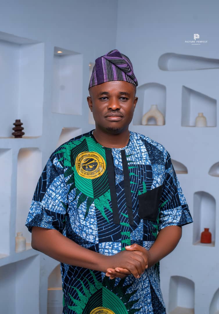 Former ZLP Guber Candidate, Adesuyi Offers to Work with Adeleke, Calls for Bipartisan Approach to Osun Development