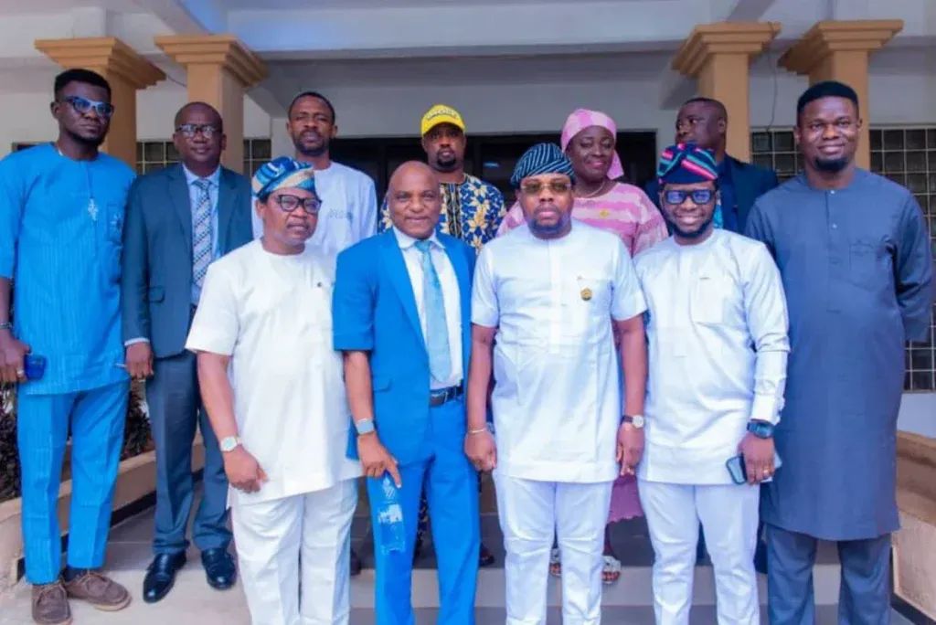 Osun Election Violence Victims: Adeleke’s Relief Committee Takes Compensation Drive To 10 Radio Stations