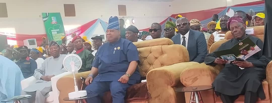 Akande Hails Adeleke for Uniting Osun Political Leaders Behind Tinubu