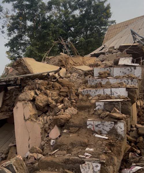 Three Killed, Five Rescued as Two-Storey Shopping Complex Collapses in Osun