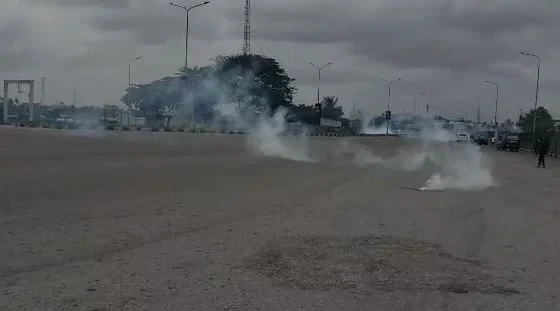 EndSARS Anniversary: Police Fire Tear Gas As Protesters Gather At Lekki Toll Gate